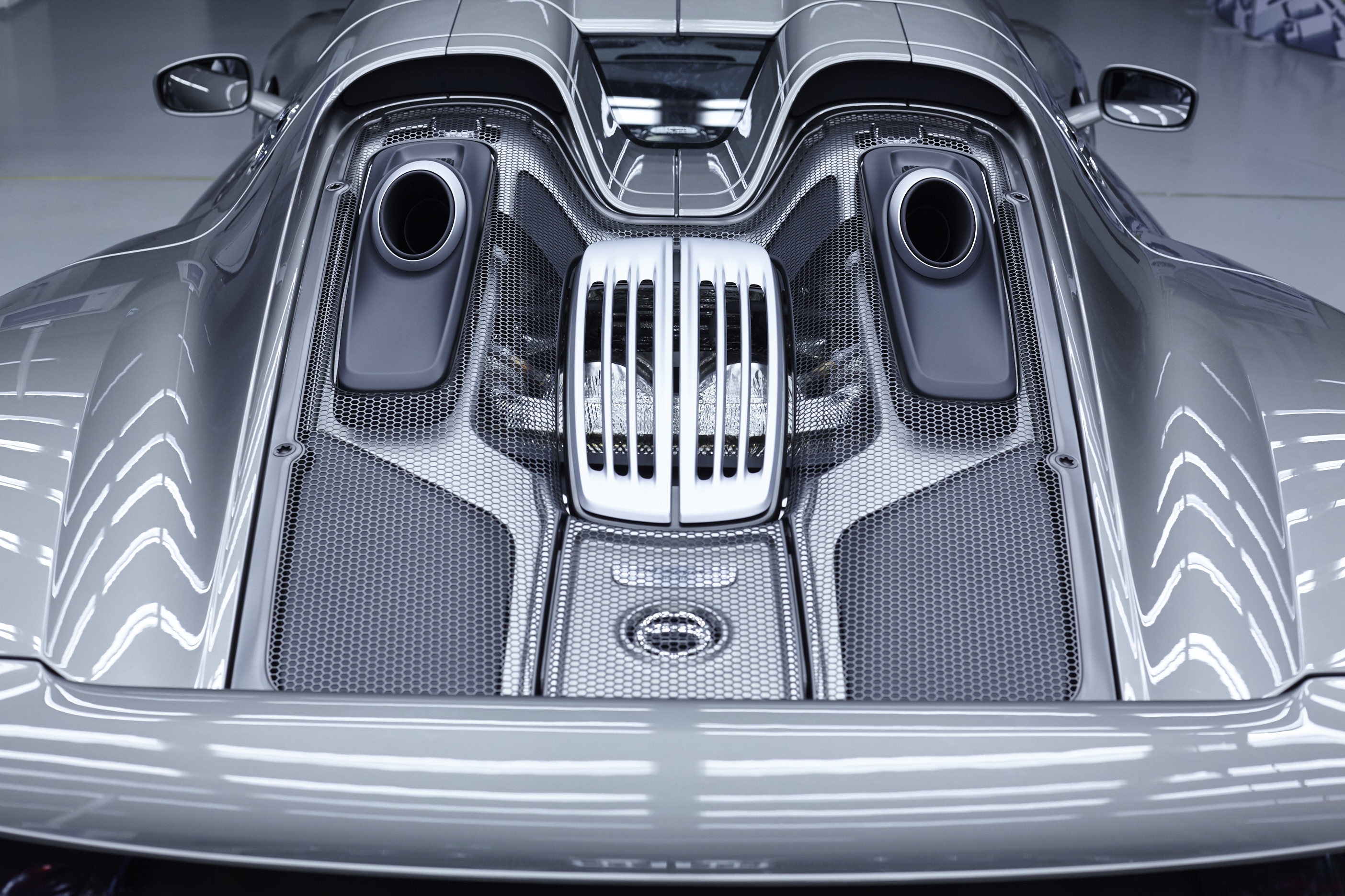 Telegraph Luxury | Porsche