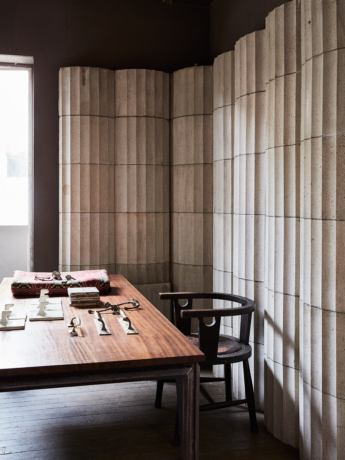 Hole & Corner | Retrouvius