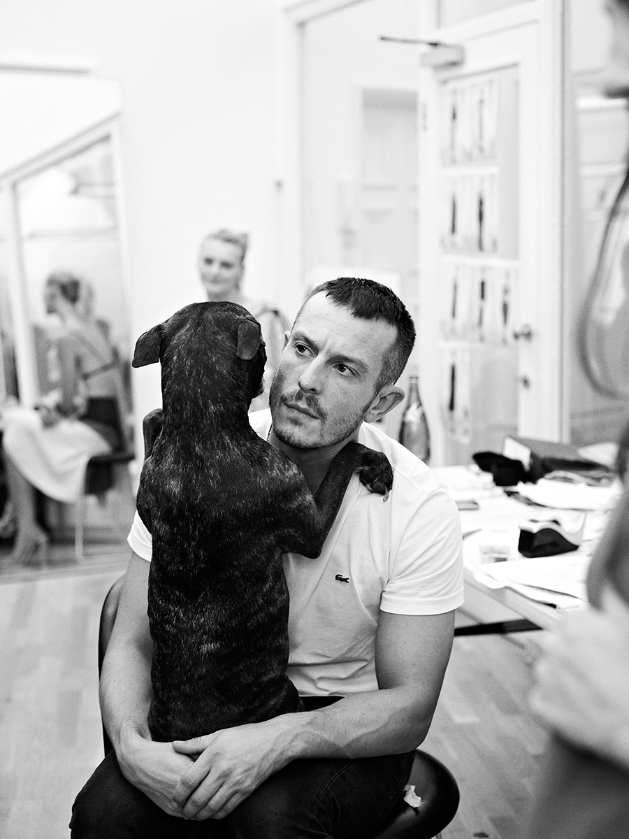 Jonathan Saunders