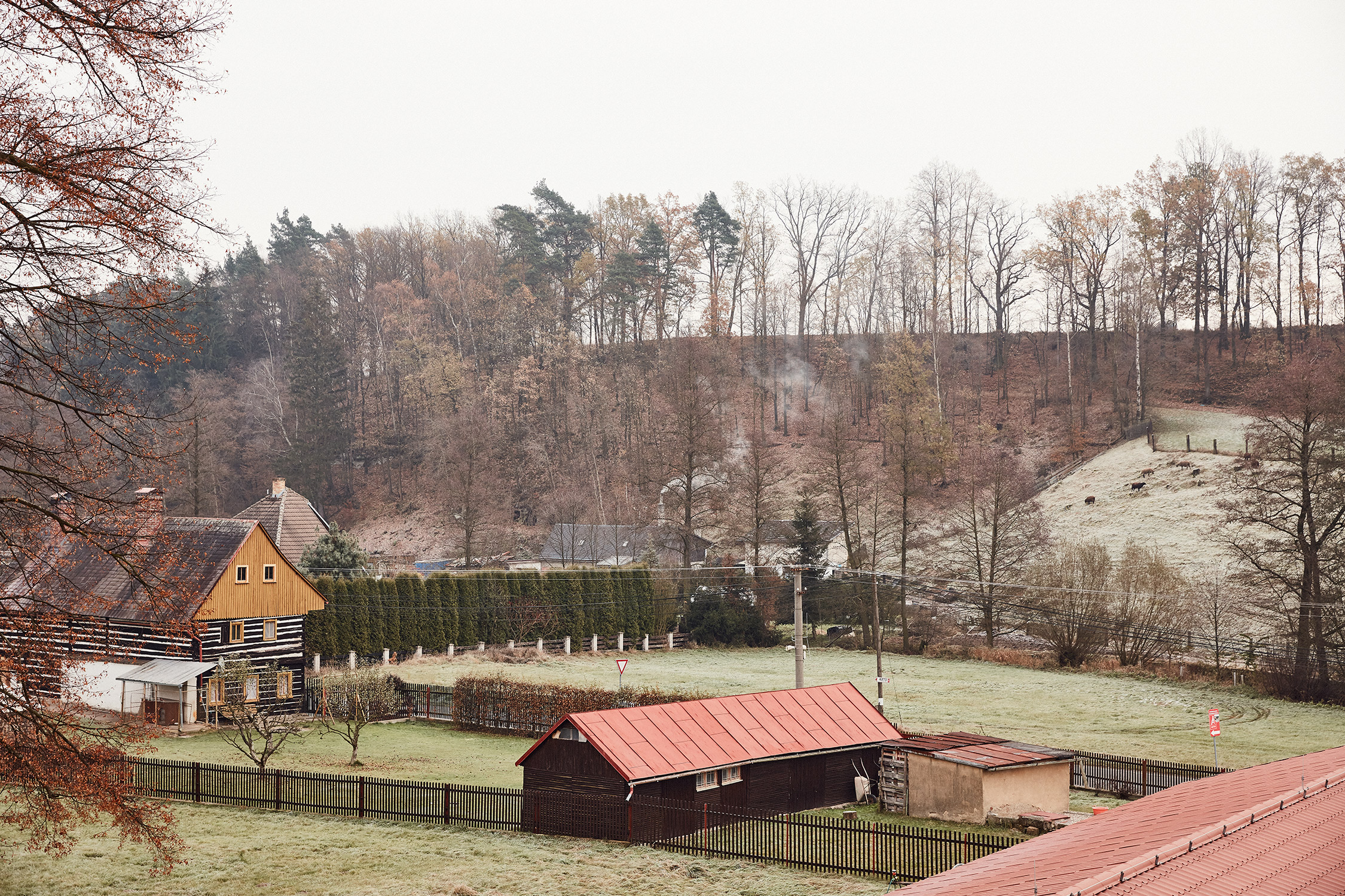 Hole & Corner – Lasvit