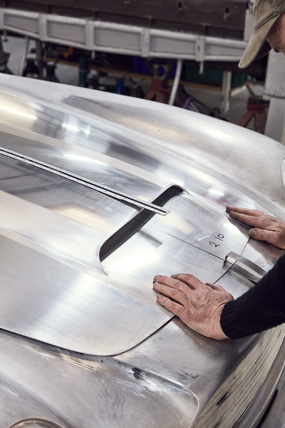 Hole & Corner – Aston Martin