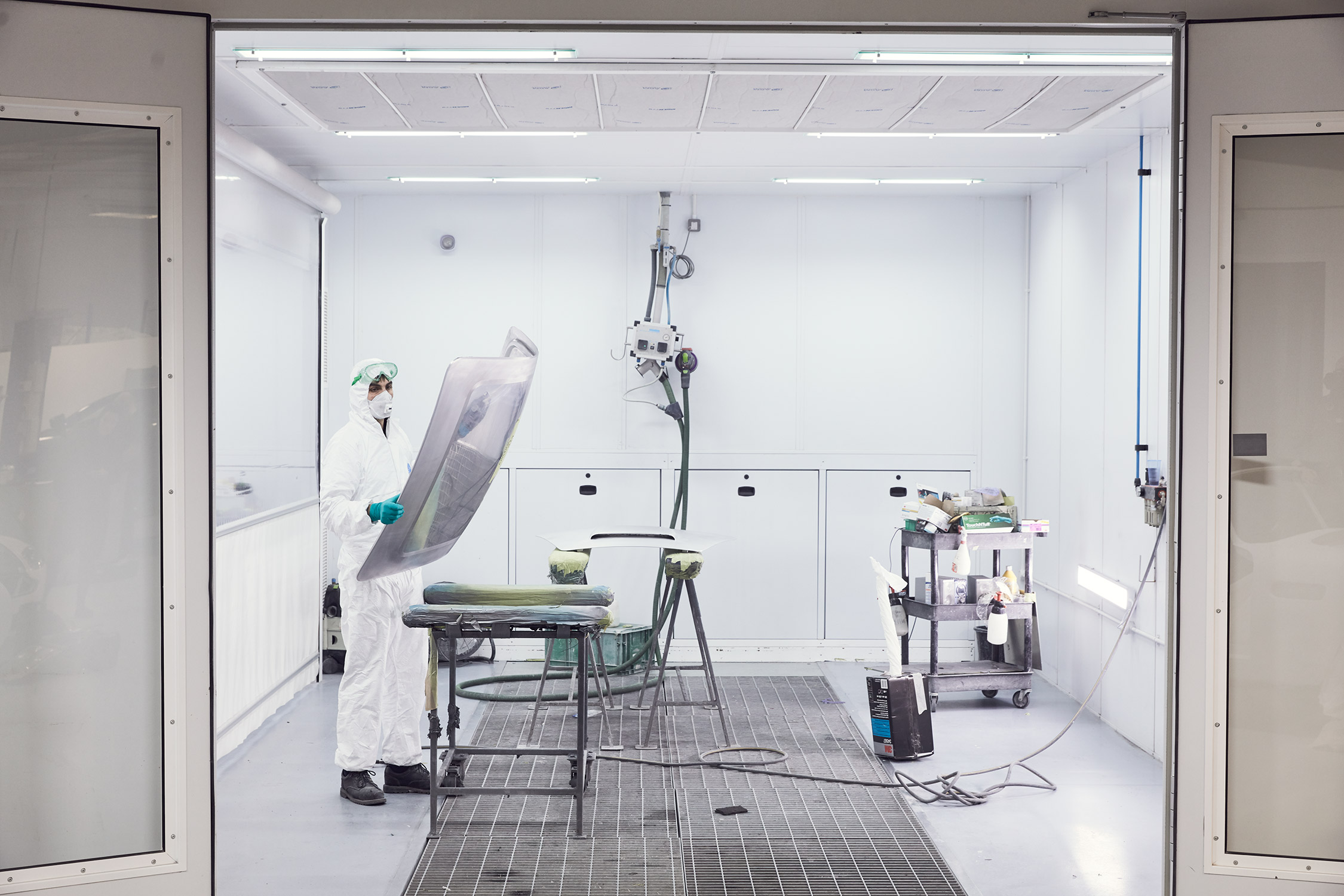 Hole & Corner – Aston Martin