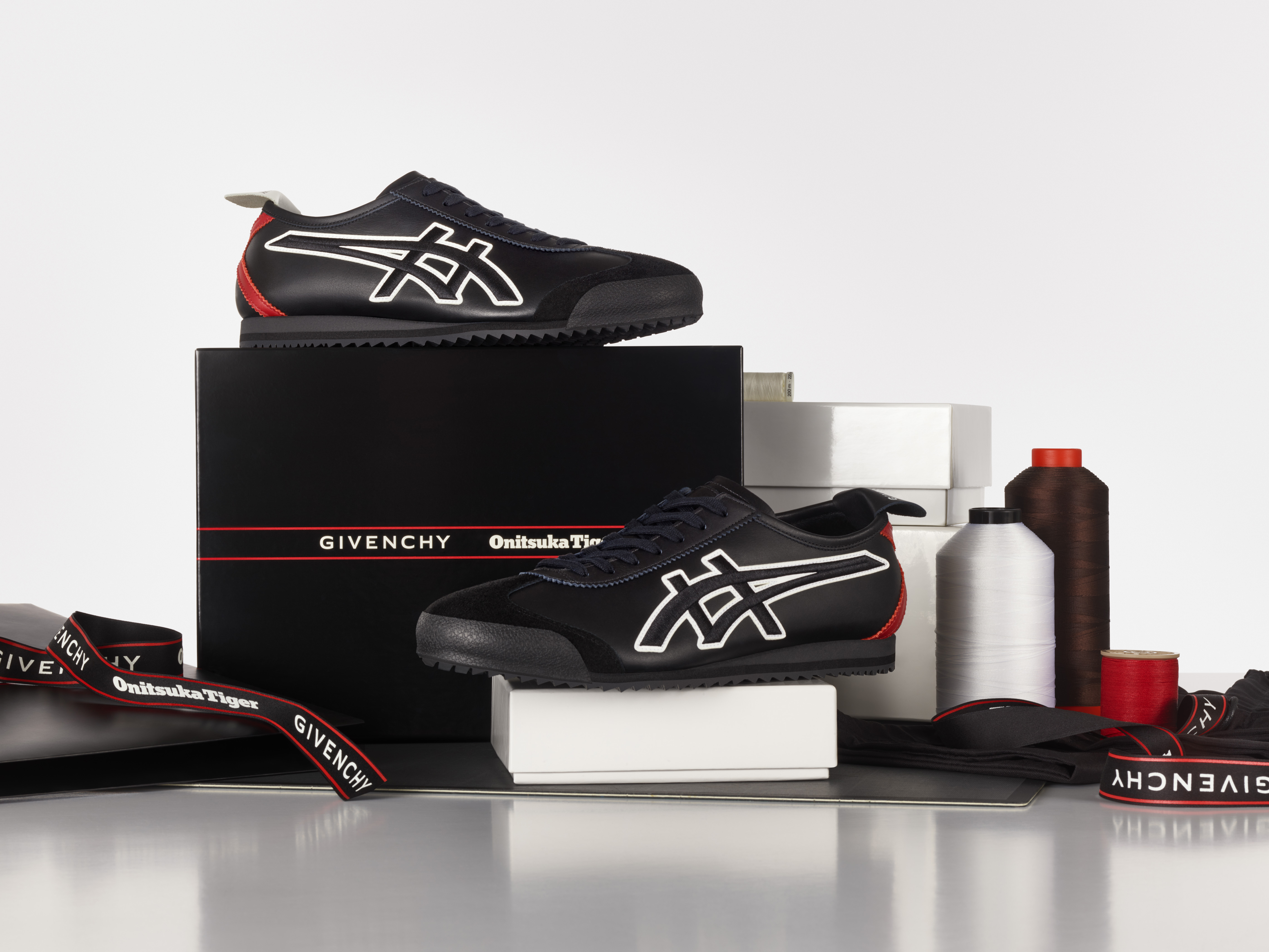 Givenchy | Asics