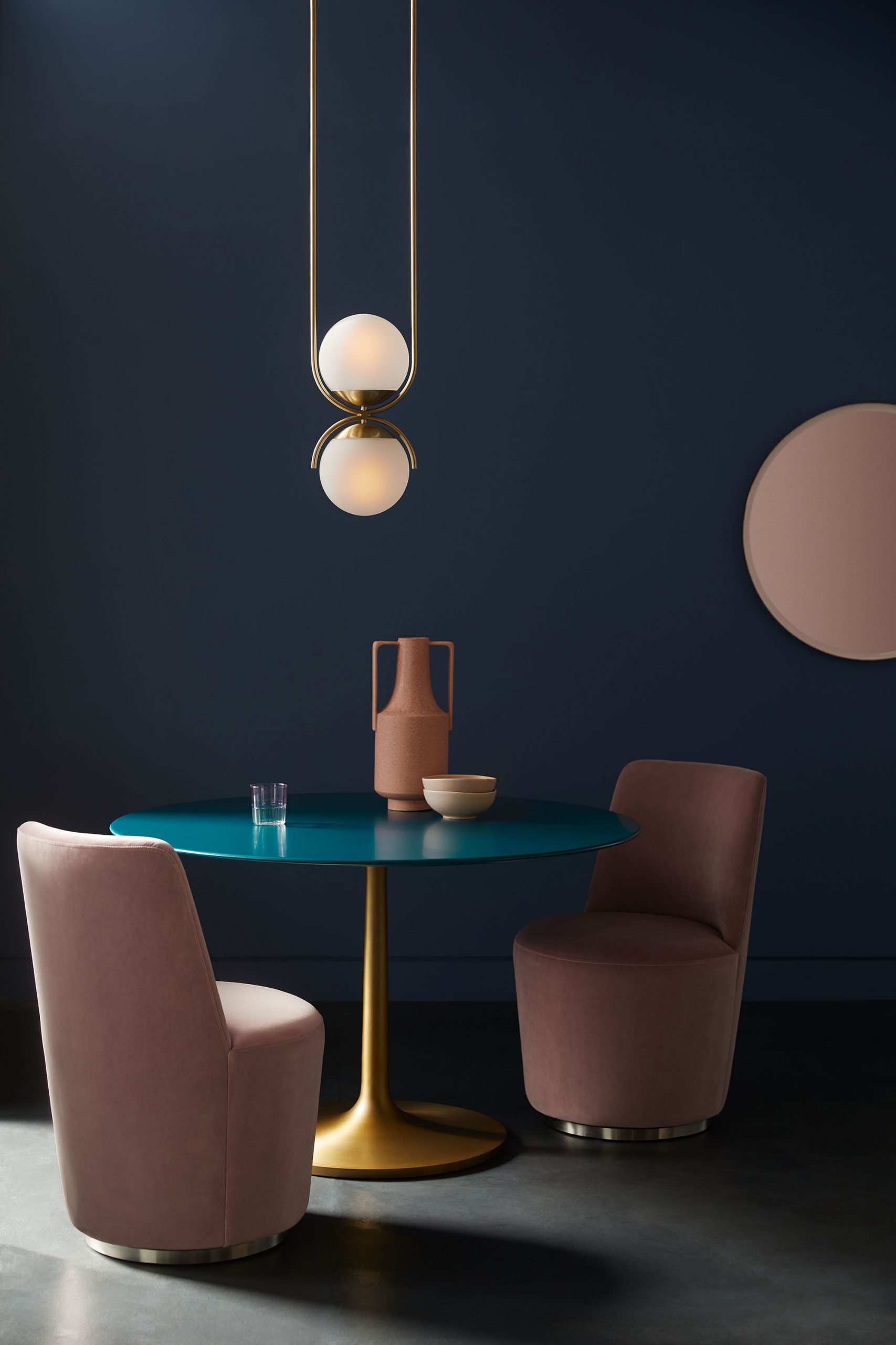 Crate & Barrel – Trove