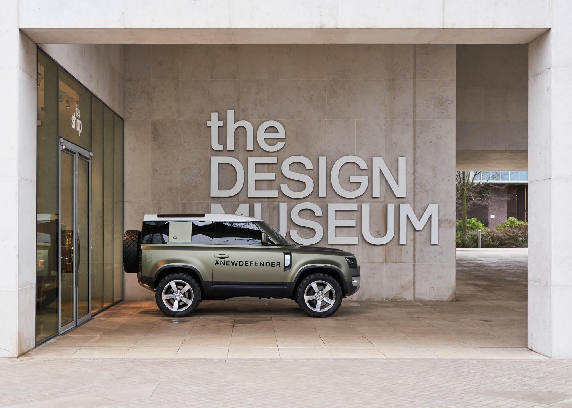 Landrover Defender Launch