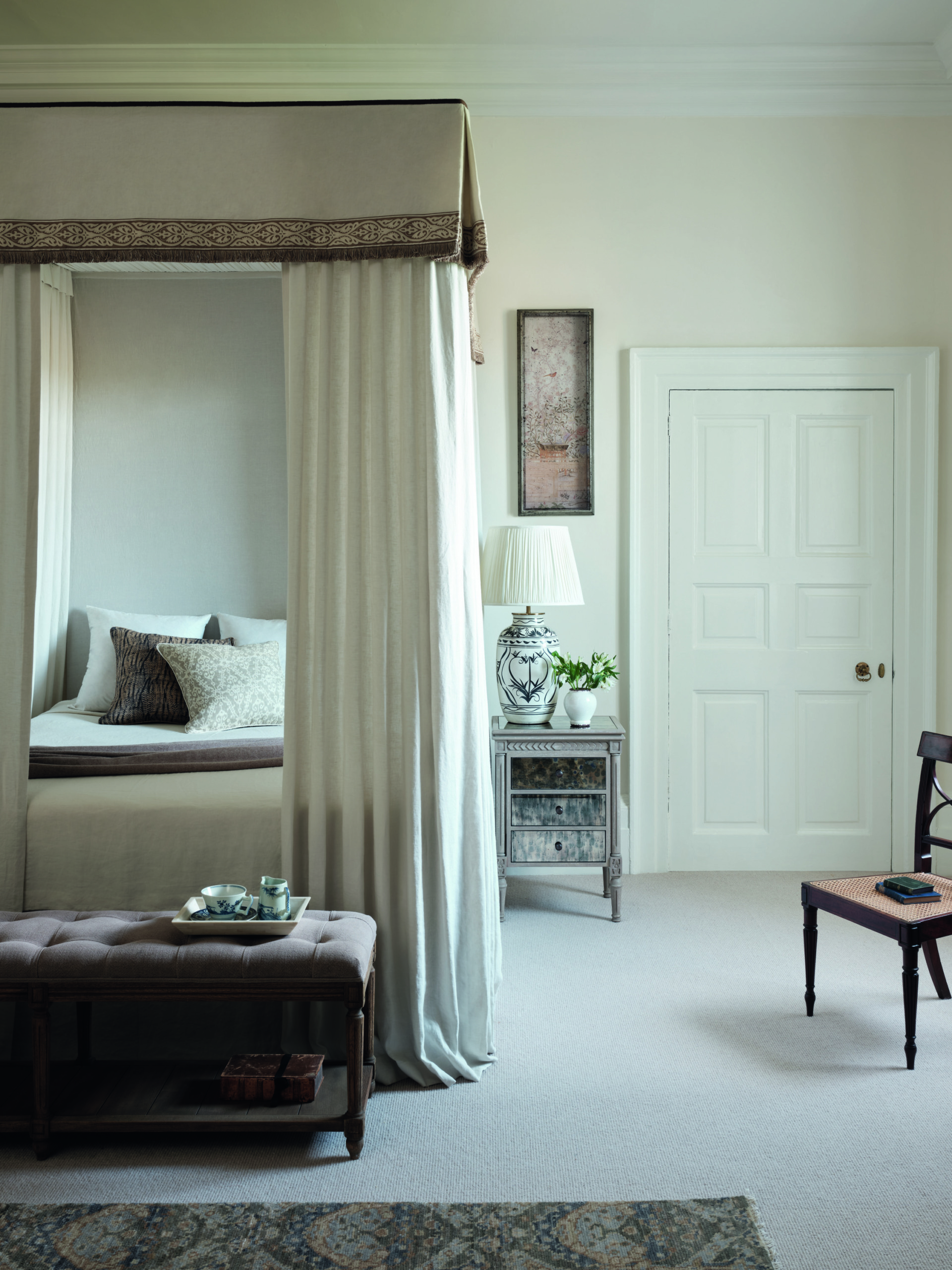 Oka | Kelmarsh Hall