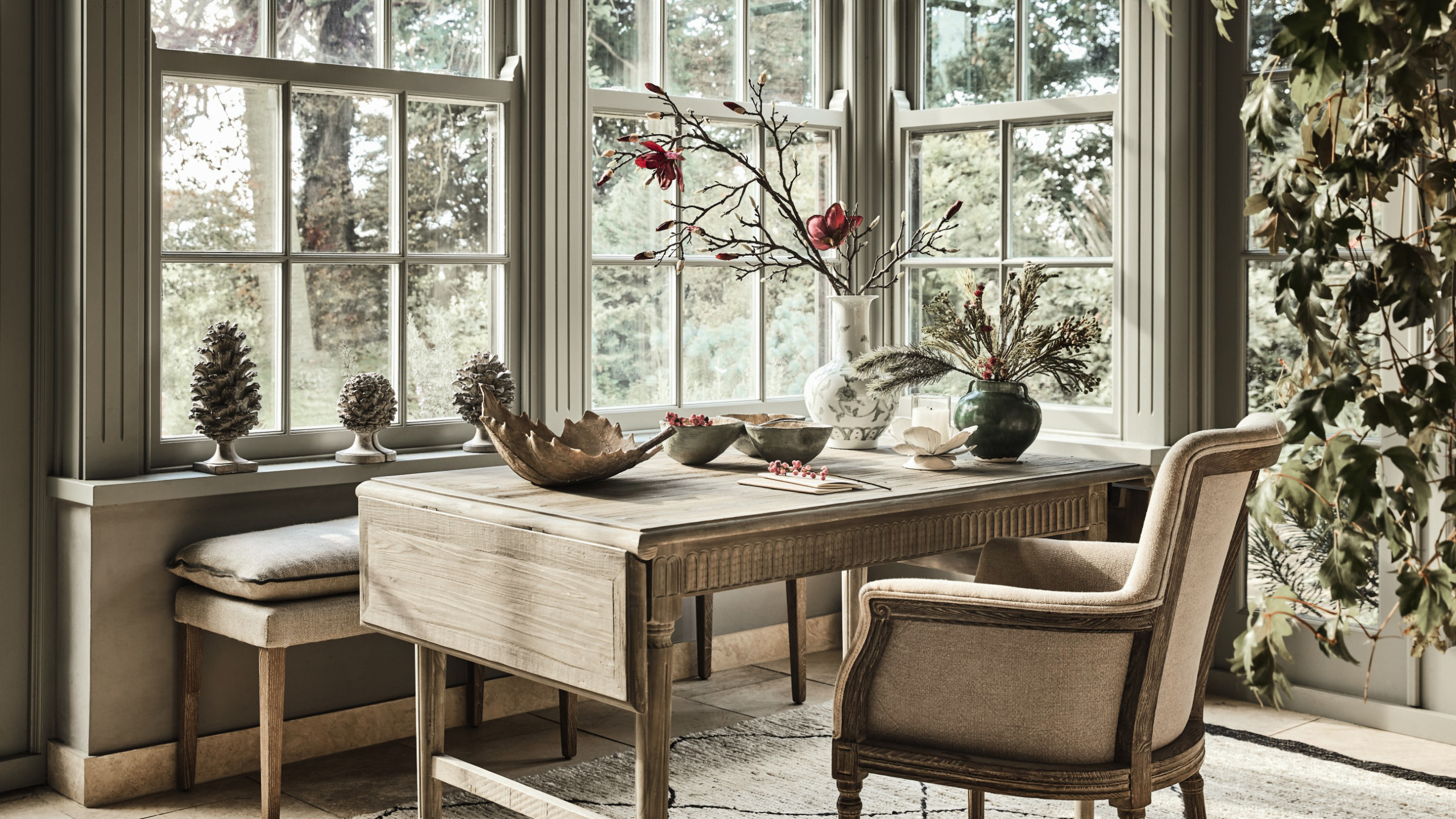 Oka | SS22 Desks
