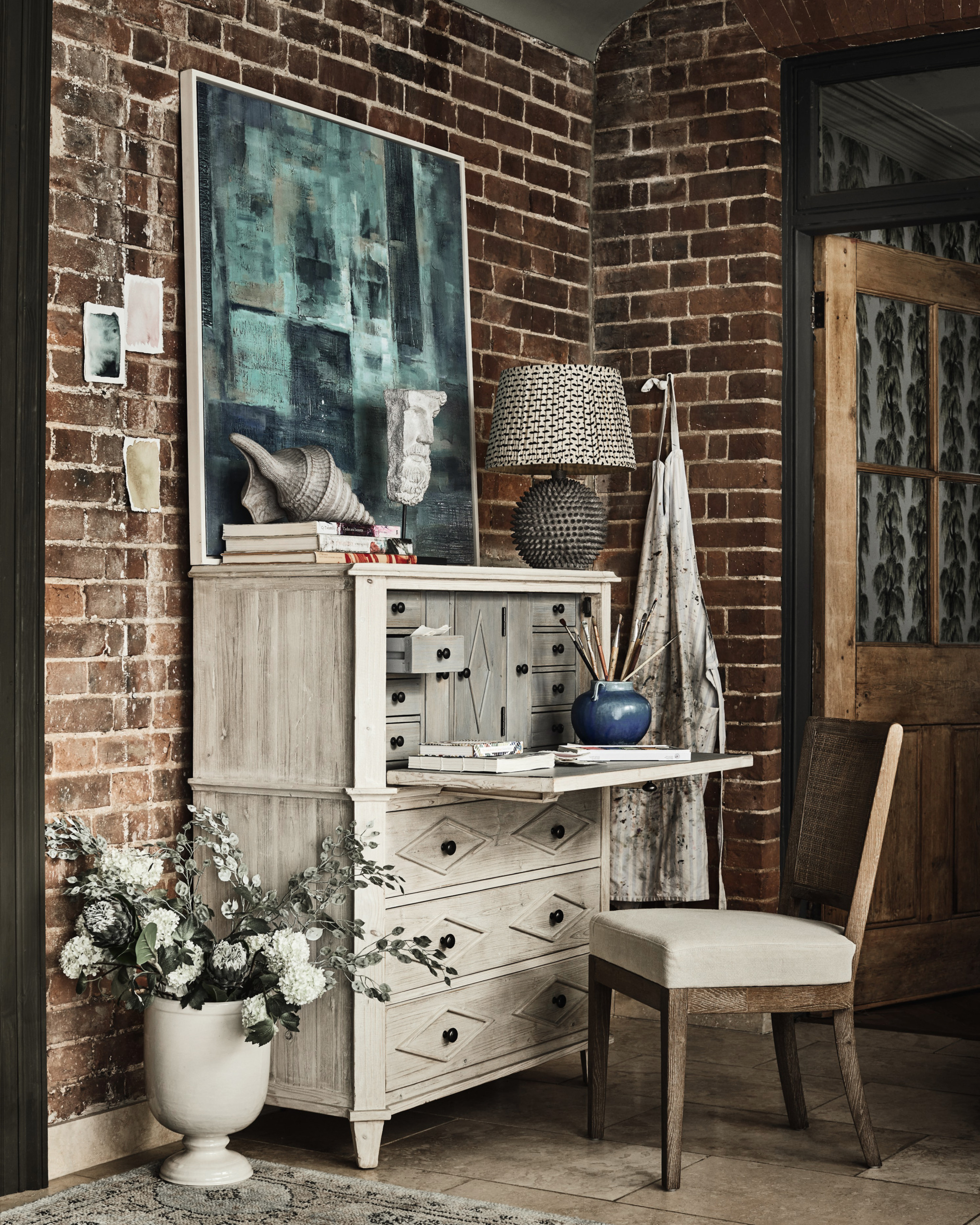 Oka | SS22 Desks