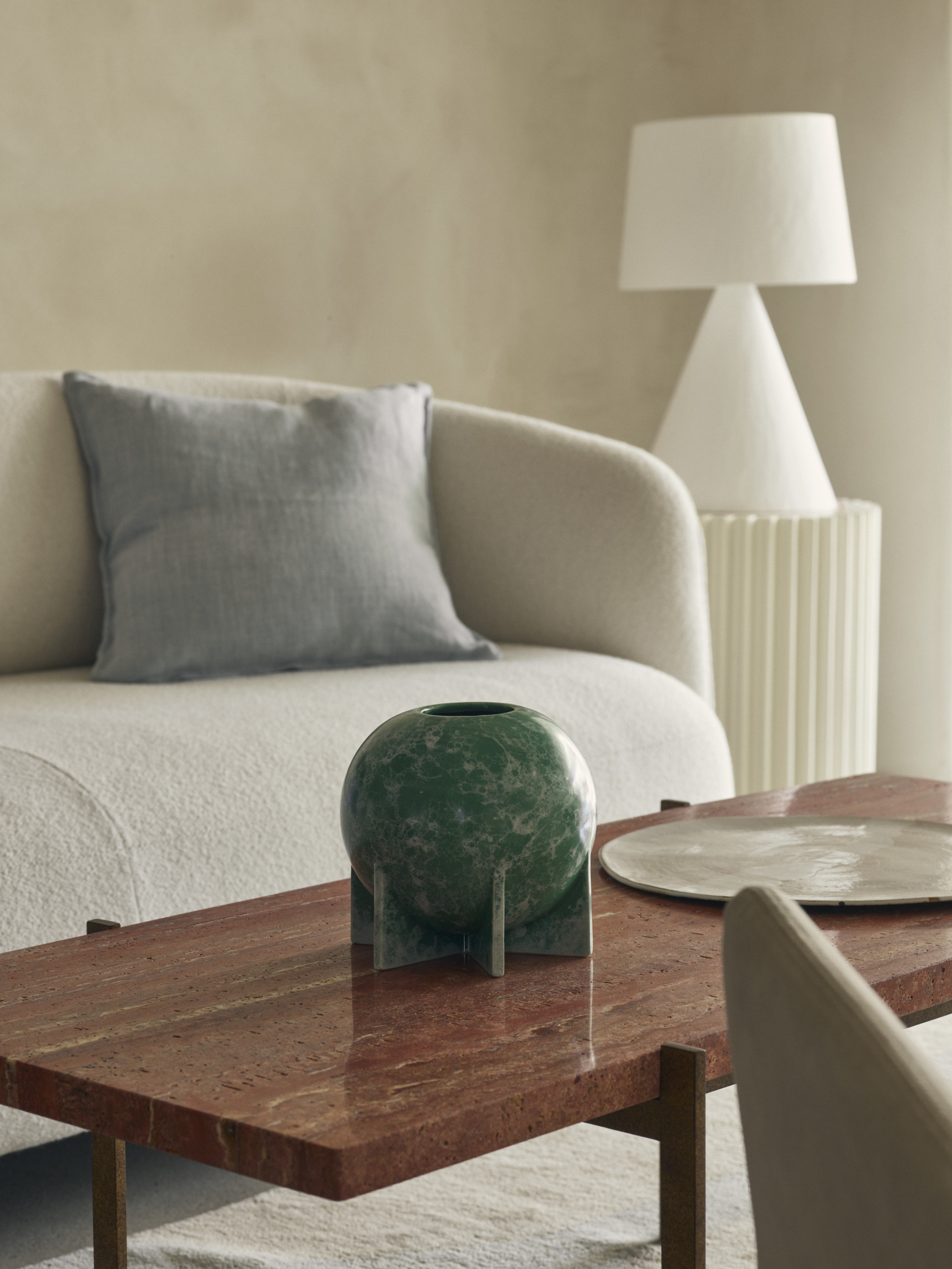 Homes & Gardens