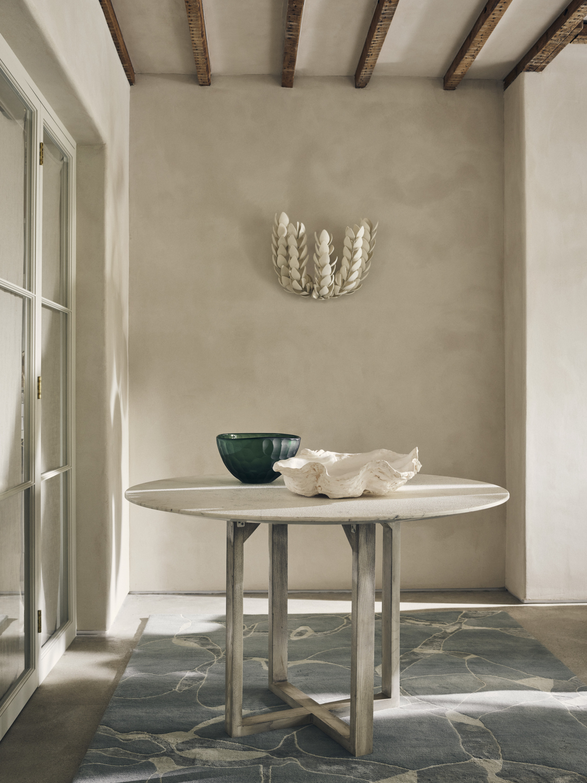 Homes & Gardens