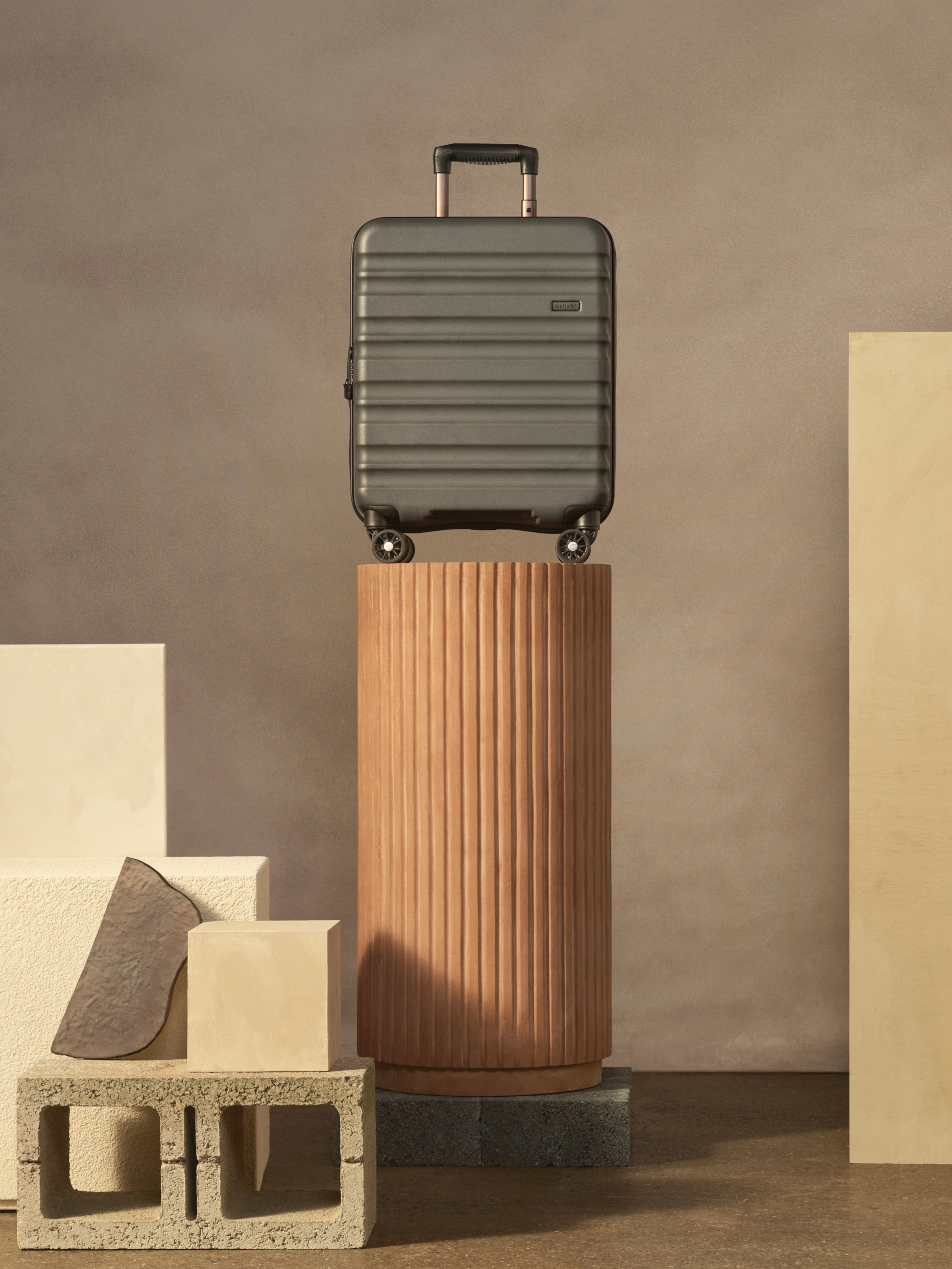 Antler | Slate Clifton