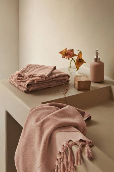 H&M HOME