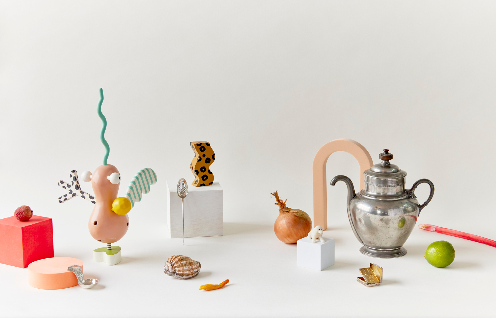 V&A Glassware