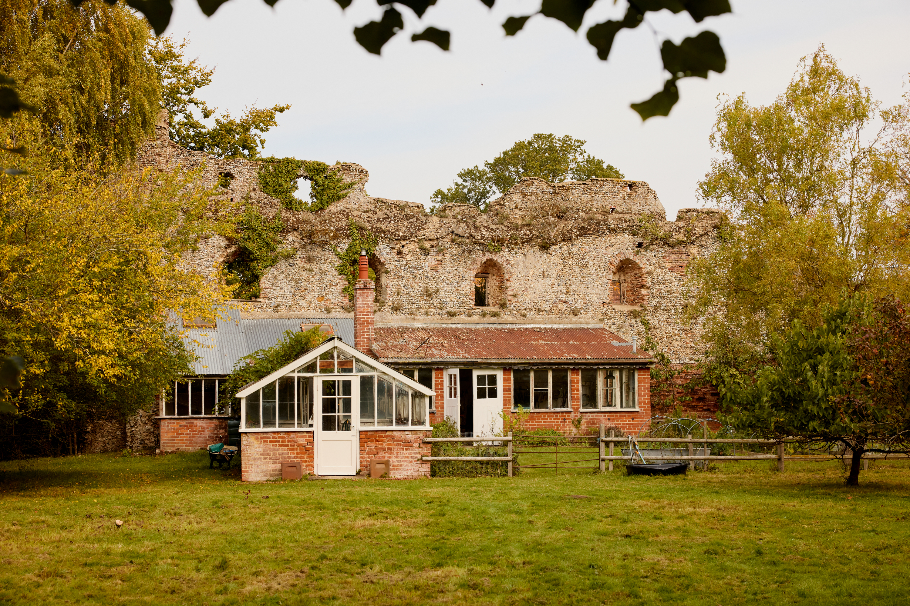Inigo | Mettingham Castle